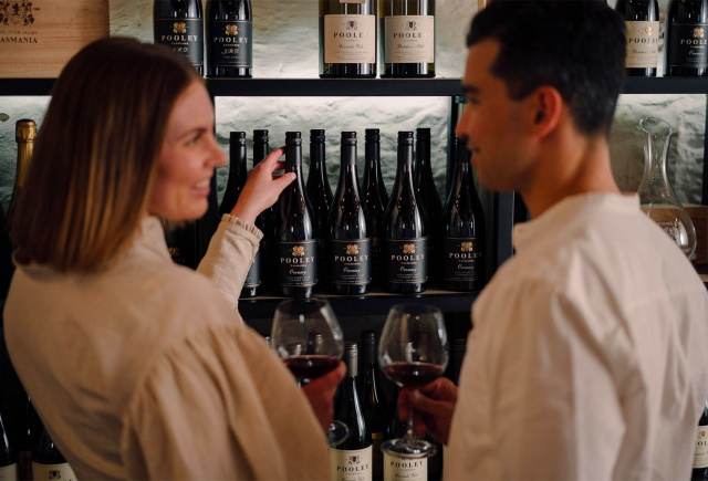 Pooley Wines Bottle Image