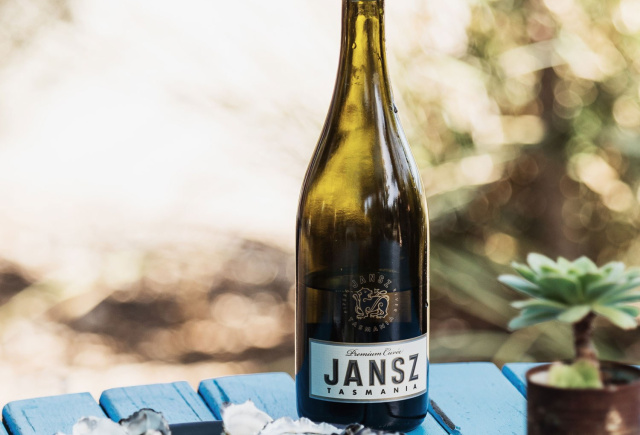Jansz Bottle