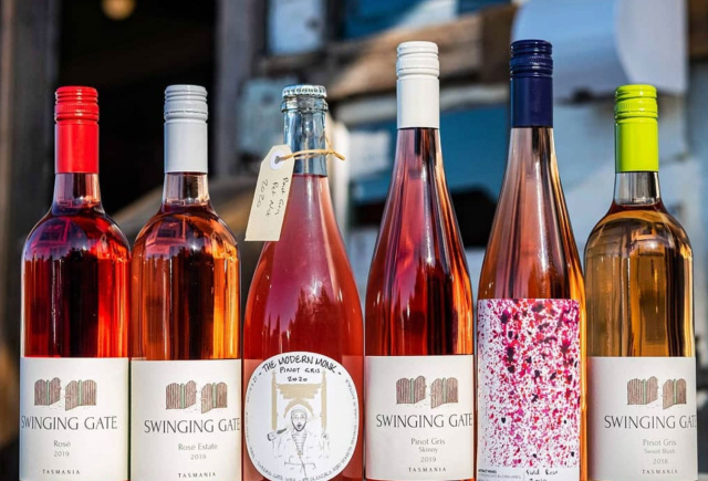 Swinging Gate Bottle